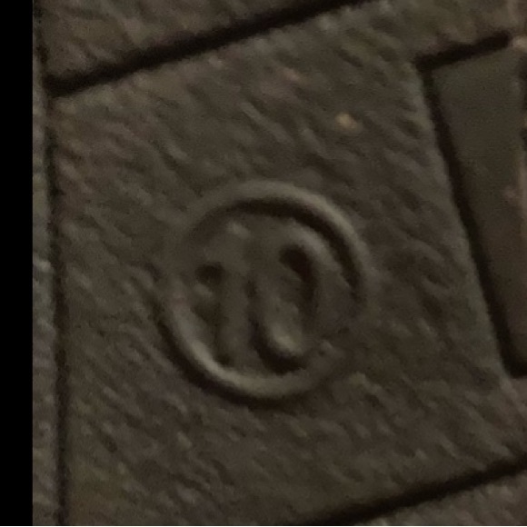 NWOB Arizona Jean Co Memory Foam Black Boots with Faux Fur Size 10 - Picture 9 of 9